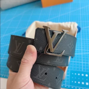 LV Initiales 35mm Reversible Belt