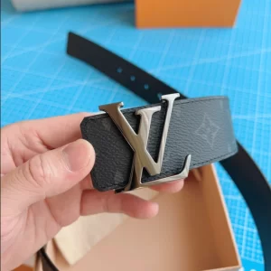 LV Initiales 35mm Reversible Belt