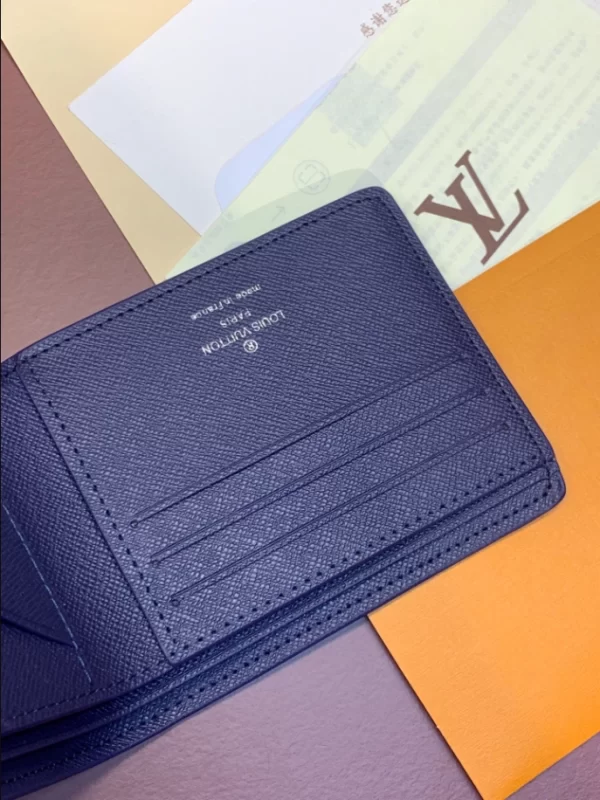 Louis Vuitton Multiple Wallet - WL04