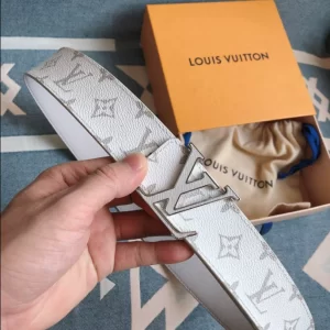 LV Initials 40mm Reversible Belt - B031