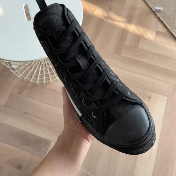 Dior B23 High-Top Sneaker - RDS02