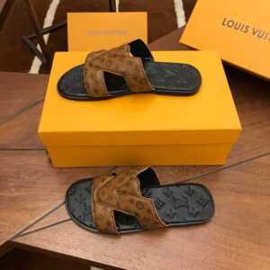 LV Oasis Mule