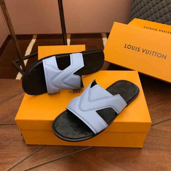 LV Oasis Mule