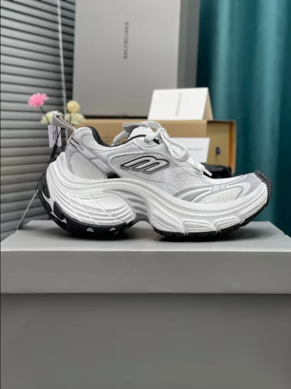 Balenciaga 10XL Sneaker - RBS06