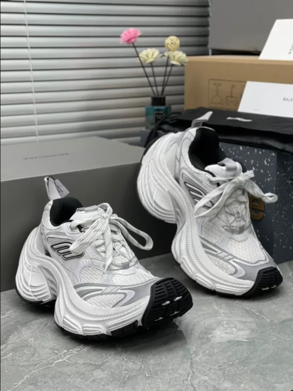 Balenciaga 10XL Sneaker - RBS06