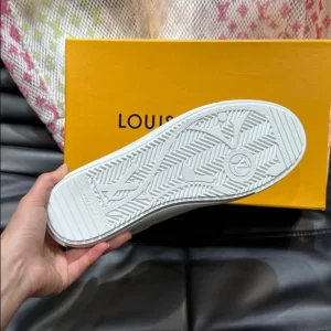 LV Charlie Sneaker - RLS58