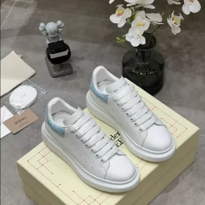 Alexander McQueen Oversized Sneaker - RAS34