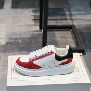 Alexander McQueen Oversized Sneaker - RAS07