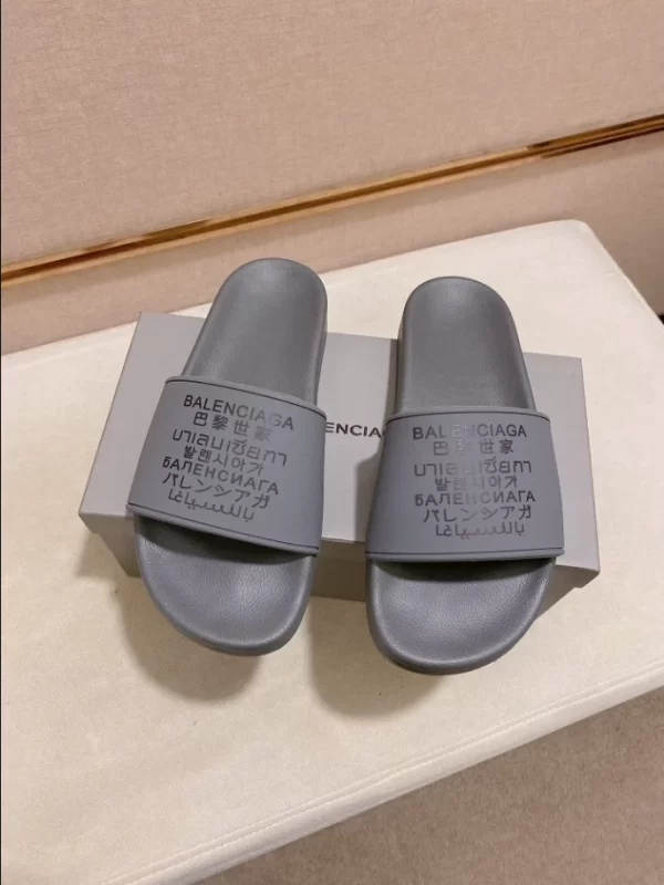 Balenciaga Pool Slide Sandals - BS12