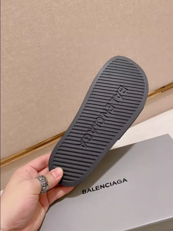 Balenciaga Pool Slide Sandals - BS04