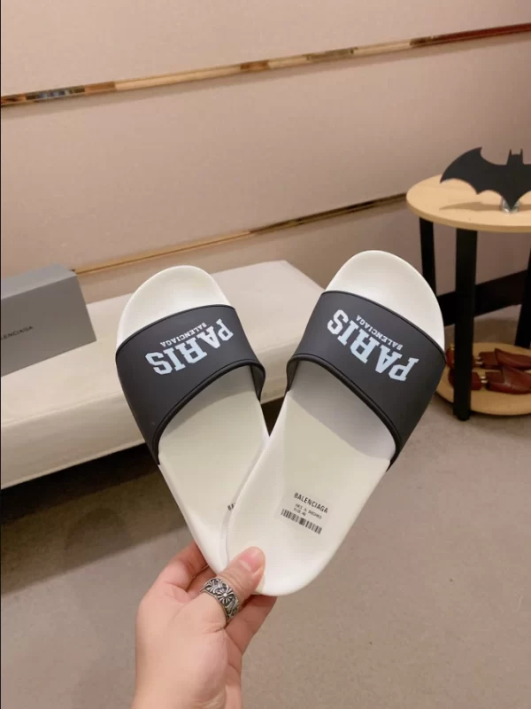 Balenciaga Pool Slide Sandals - BS08