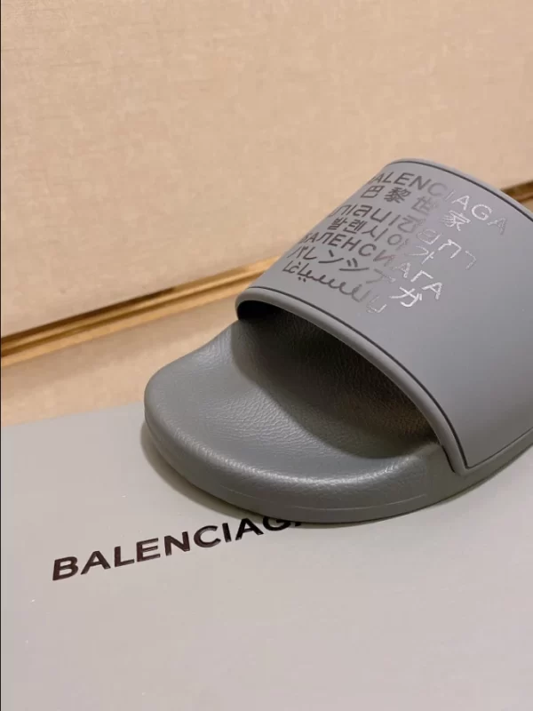 Balenciaga Pool Slide Sandals - BS12