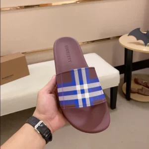 Burberry Check Slides - SB04