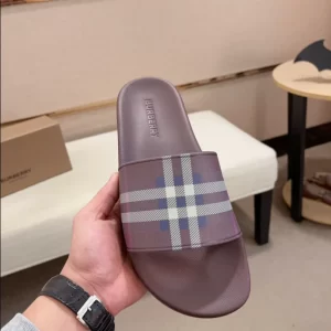 Burberry Check Slides - SB13