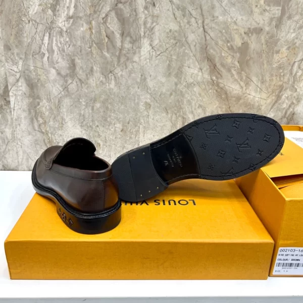 LV Flex Loafer - RL56