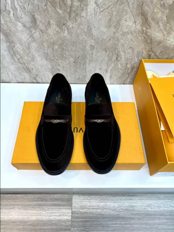 LV Flex Loafer - RL53