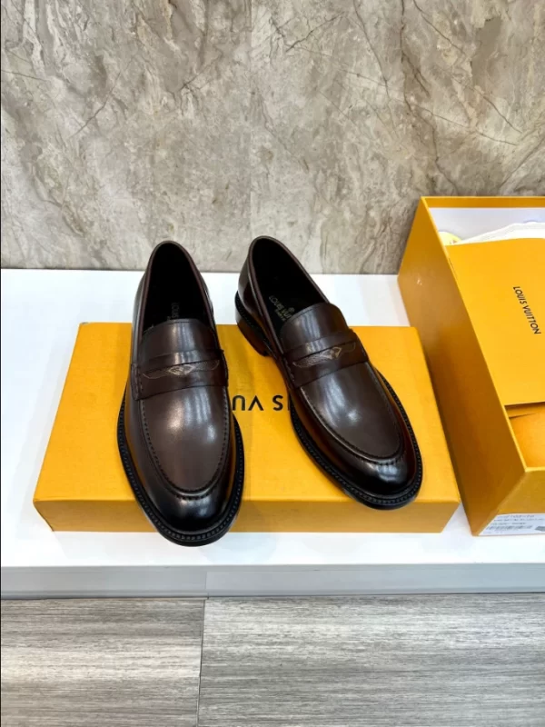 LV Flex Loafer - RL56