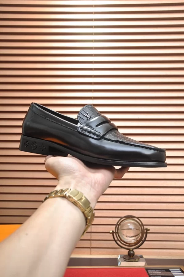 LV Louis Loafer - RL52