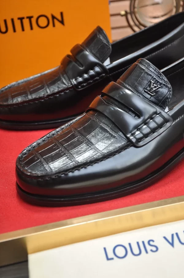 LV Louis Loafer - RL52