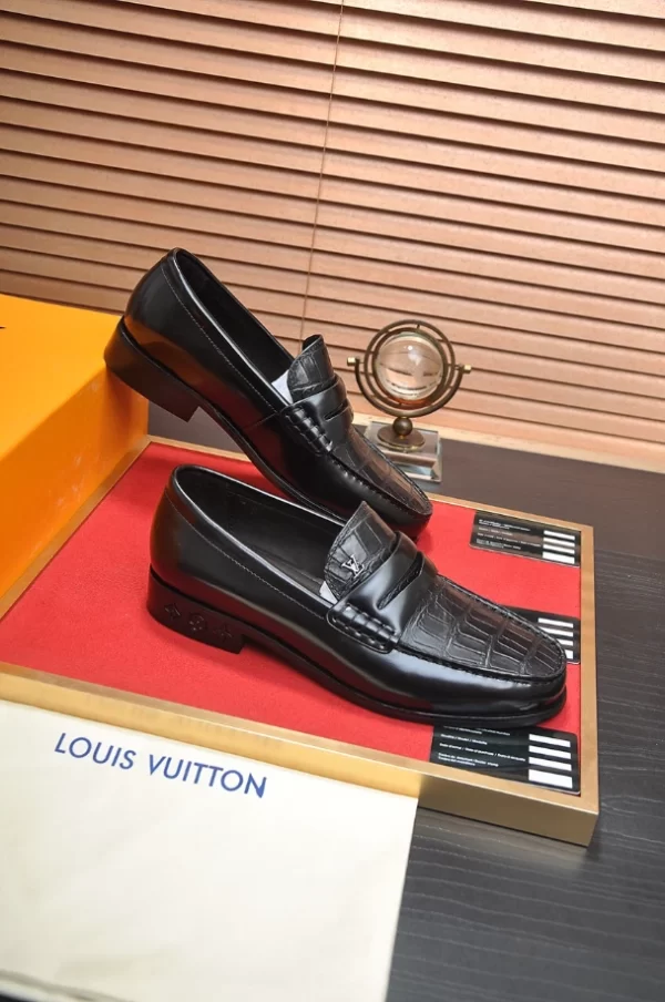 LV Louis Loafer - RL52