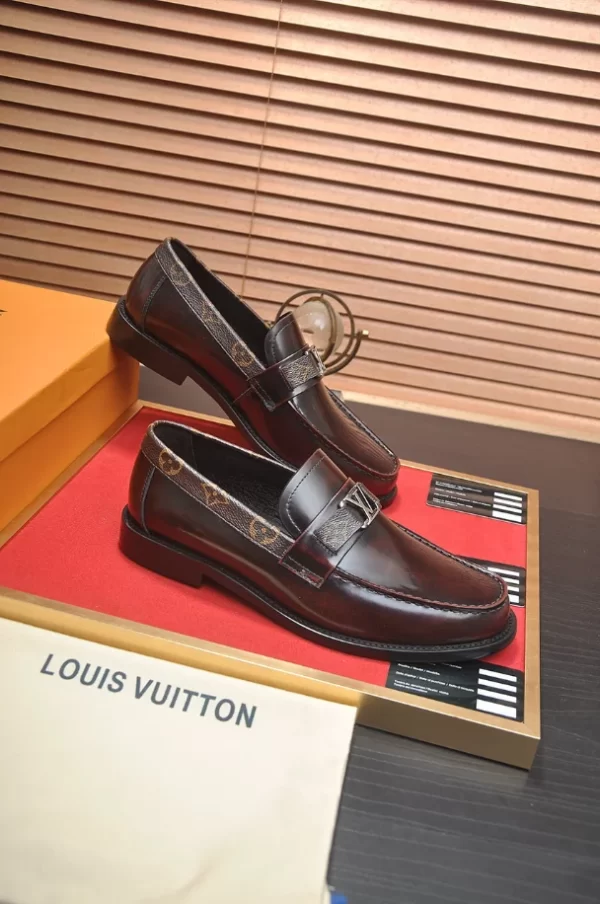 LV Flex Loafer - RL59