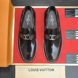 LV Major Loafer - RL61