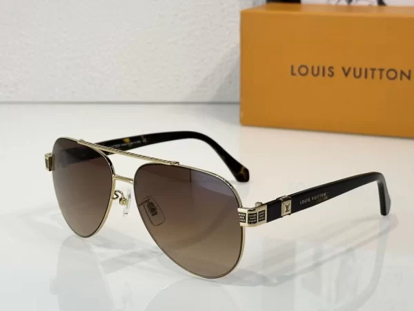 Louis Vuitton Sunglasses – LRS21