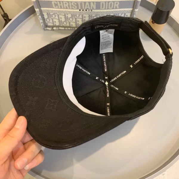 Louis vuitton LV Cap – RLC34