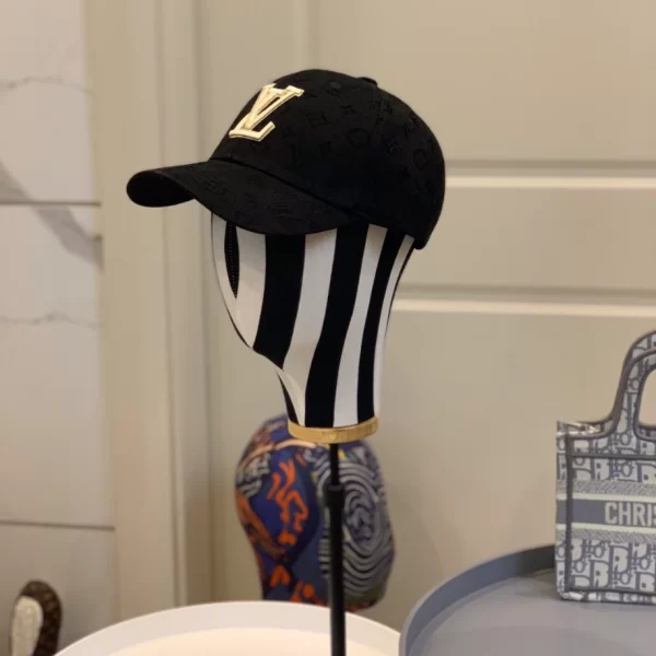 Louis vuitton LV Cap – RLC33