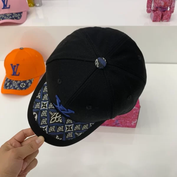 Louis vuitton LV Cap – RLC08