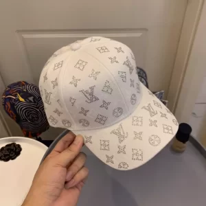 Louis vuitton LV Cap – RLC26