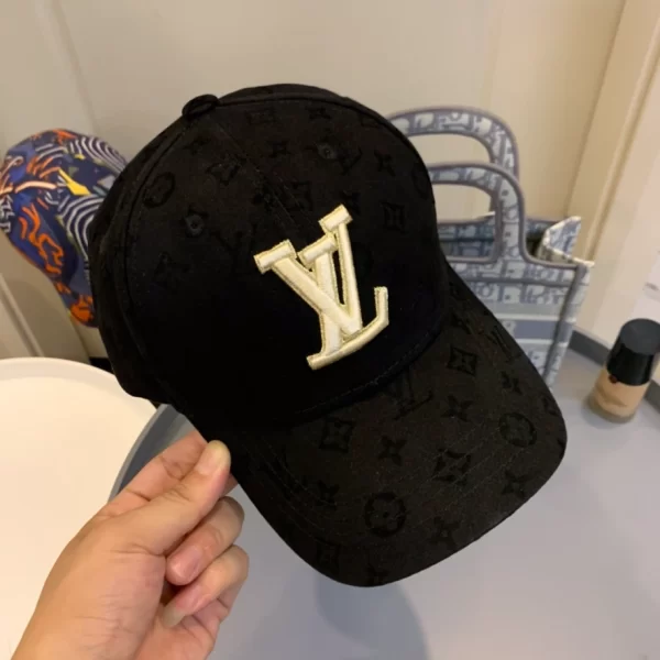 Louis vuitton LV Cap – RLC33