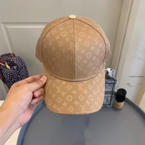 Louis vuitton LV Cap – RLC02