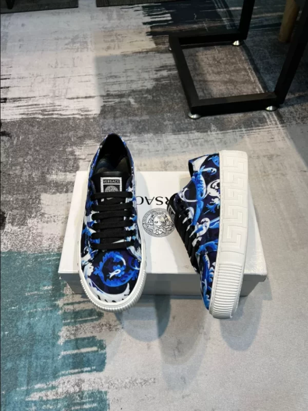 Versace Greca Sneakers - RVS01