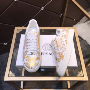 Versace Greca Sneakers - RVS15