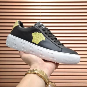 Versace Greca Sneakers - RVS22