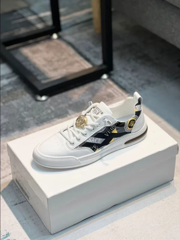 Versace Greca Sneakers - RVS06