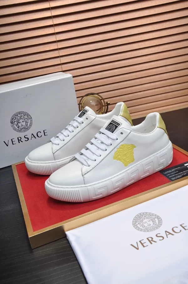 Versace Greca Sneakers - RVS23