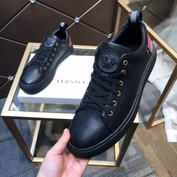 Versace Greca Sneakers - RVS20