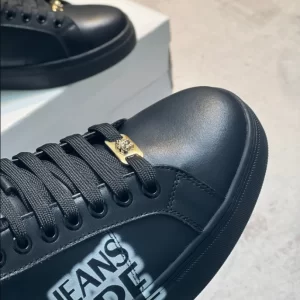 Versace Greca Sneakers - RVS10