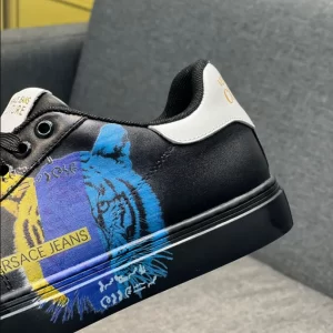 Versace Greca Sneakers - RVS03