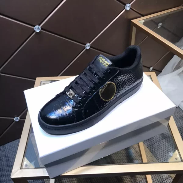 Versace Greca Sneakers - RVS18