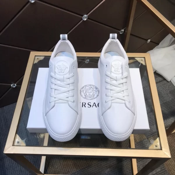 Versace Greca Sneakers - RVS21