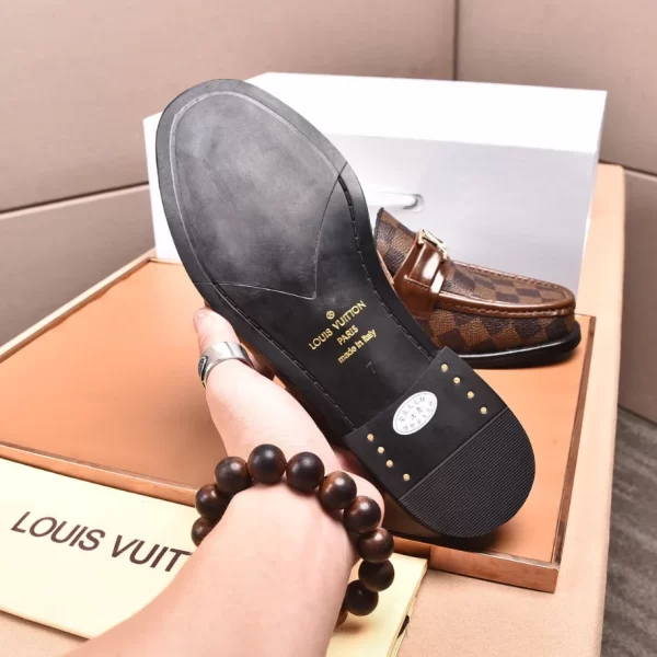 LV Major Loafer - RL66