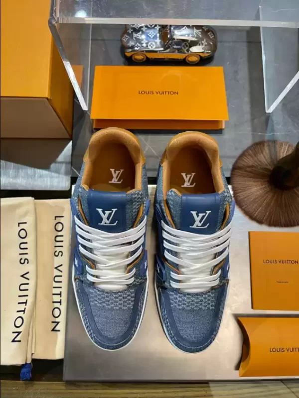 LV Trainer Sneaker - RLS84