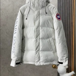 Canada Goose Jacket