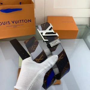 LOUIS VUITTON BELT