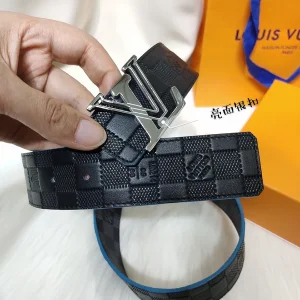 LOUIS VUITTON BELT