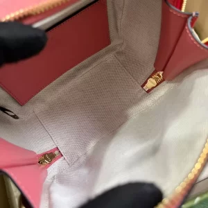 Gucci Blondie Top Handle Bag - GH008