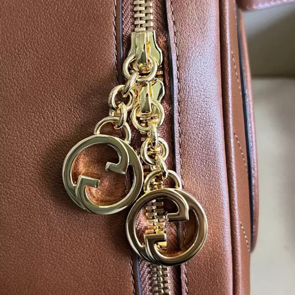 Gucci Blondie Top Handle Bag - GH011